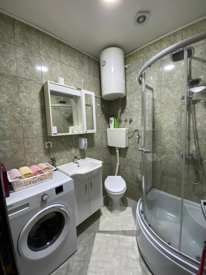 Apartmani Vucinic Cetinje Buitenkant foto